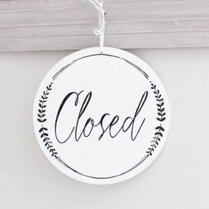 CLOSING CLOSET (IGNORE)